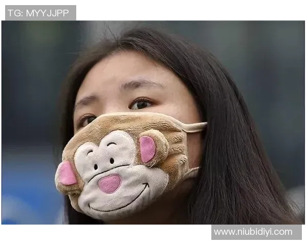 足球球星主题口罩热销引发粉丝追捧掀起时尚与运动融合新潮流